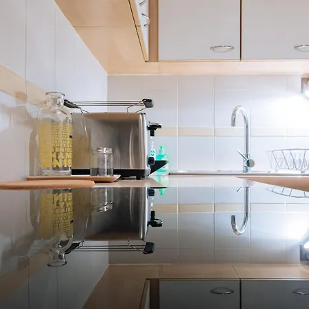 Contemporary 1bd Saint Lazare! Διαμέρισμα Παρίσι