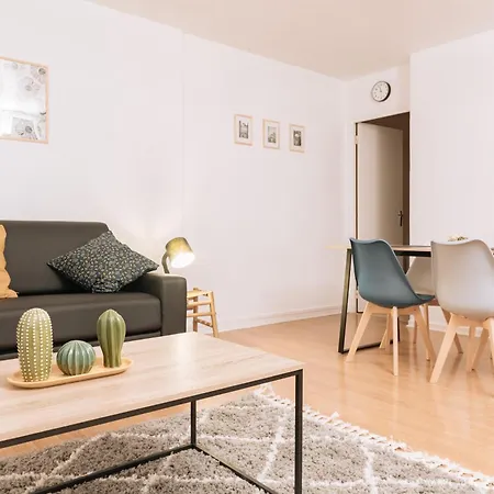 Apartment Contemporary 1bd Saint Lazare! Paris