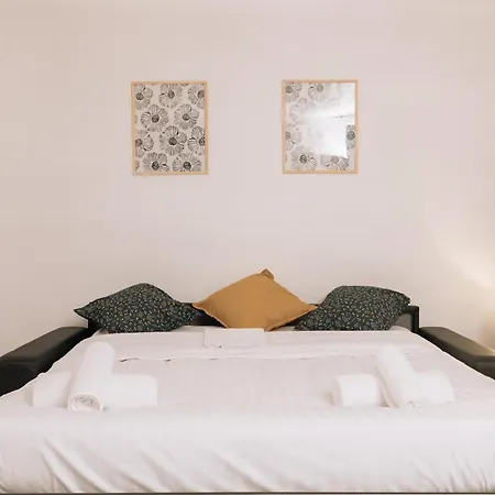 Contemporary 1bd Saint Lazare! Apartment